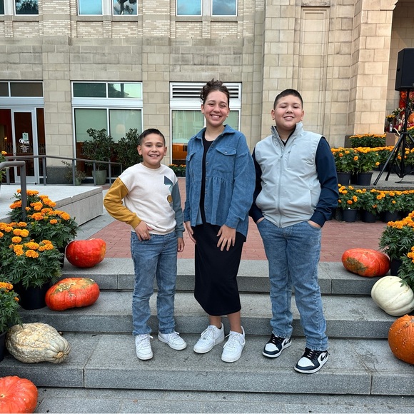 Meet your Posher, Ginna - Picture 5 of 11